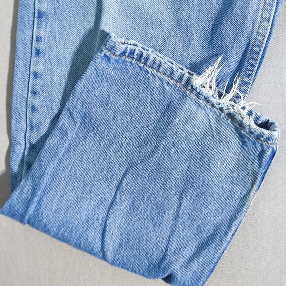 L.L.Bean jeans man's size 38X32 medium washed denim blue classic fit straight - Picture 8 of 12